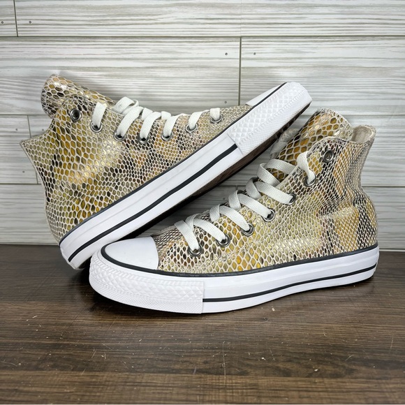 Converse Chuck Taylor All Star High SnakeSkin Women’s Yellow Shoes - Women’s 6 - Picture 3 of 9